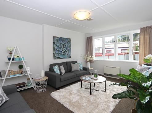 94 Hewer Crescent, Naenae