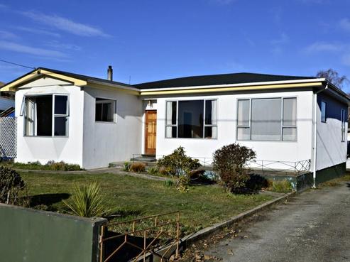 2 Stronsa Street, Palmerston