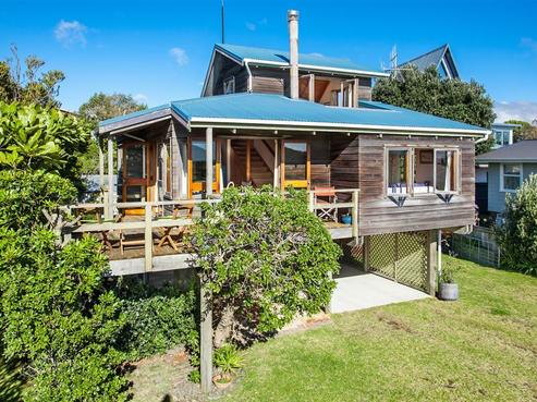 286B Ocean Road, Ohope