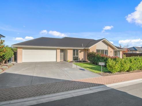 19 Bennington Way, Wigram