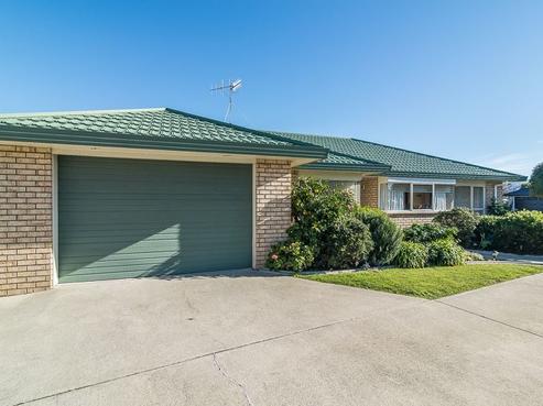 110 Cedar Drive, Paraparaumu Beach