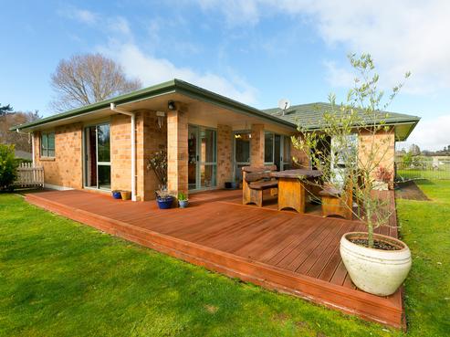 7 Becklands Place, Inglewood