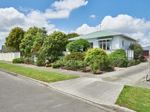 21 Leander Place, Milson