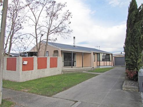 3 Hamlin Place, Greenmeadows