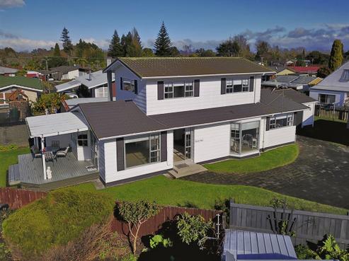 24 De Vere Crescent, Chartwell