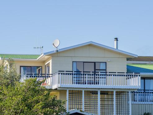 40 Manuka Street, Otaki Beach