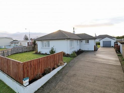 470 Yarrow Street, Glengarry