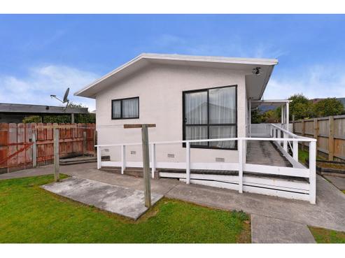 3/21 Devon Street, Stoke