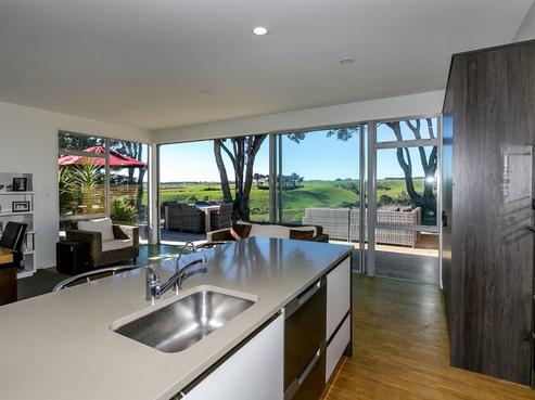 35A Donnelly Street, Oakura