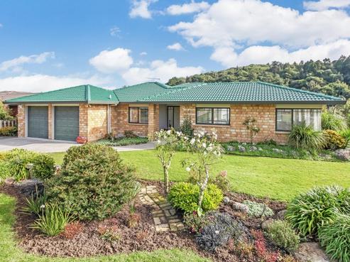 15 Mark Williams Place, Clevedon