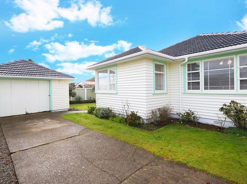 12 Stamford Grove, Avalon