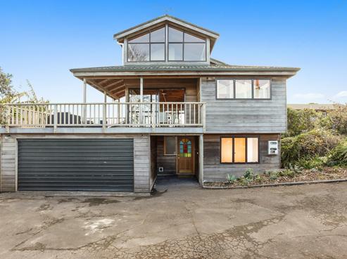 2/125 Deep Creek Road, Torbay
