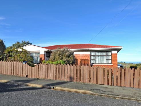 44 Albion Street, Shiel Hill