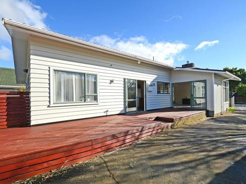60 Oregon Drive, Maoribank