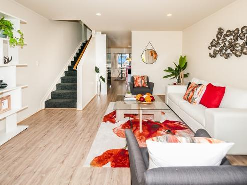 10/8 Flynn Street, Birkdale