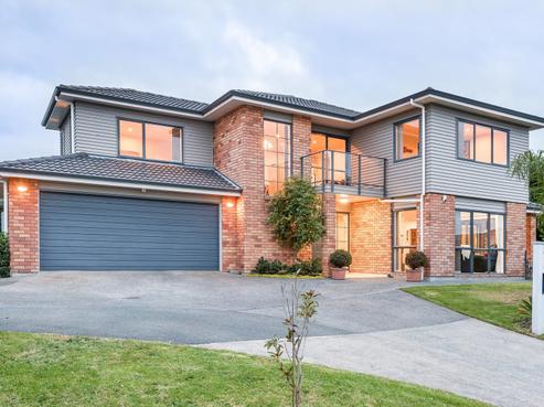 8 Rushland Rise, Pukekohe
