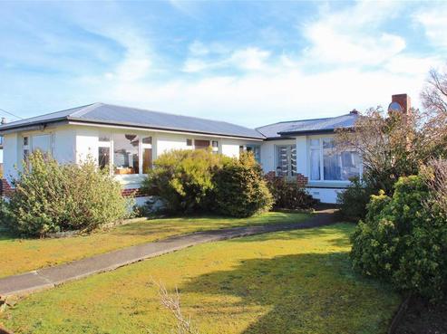 85 Oakland Street, Mataura
