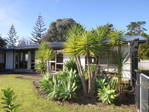19 Kennedy Park Drive, Pauanui
