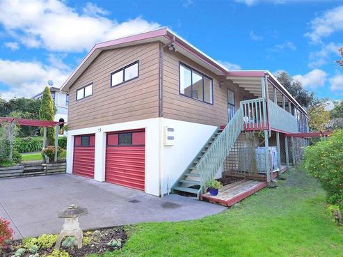 15 Kenneth Hopper Place, Manly