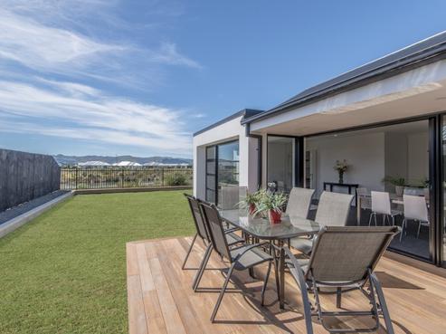 9 Blunden Road, Lincoln