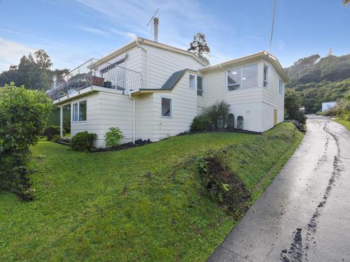 1204 Huia Road, Huia