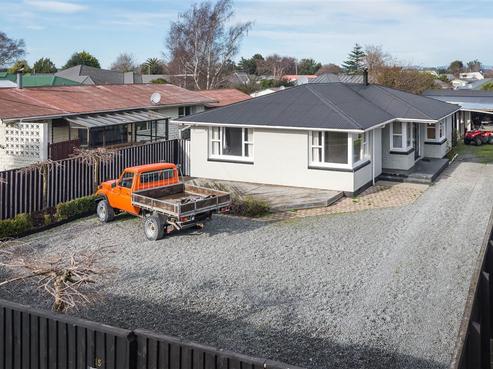 15 Woodend Road, Woodend