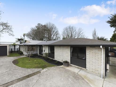 58 Pulham Crescent, Queenwood