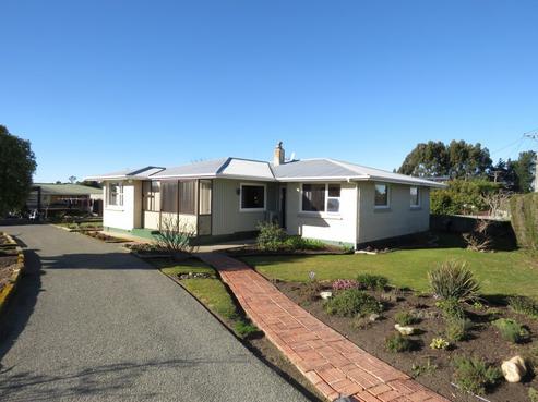 11 Sussex Street, Weston