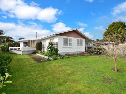 9 Hatton Road, Orewa