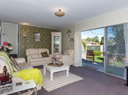 37 Wynyard Crescent, Tamatea