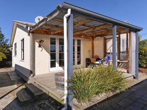 64 Waimea West Road, Brightwater