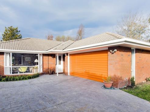 2 Greenwood Close, Woodend
