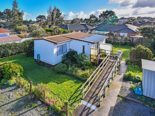 16B Gibson Road, Tuakau