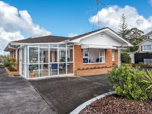 23 Jenelin Road, Glendene