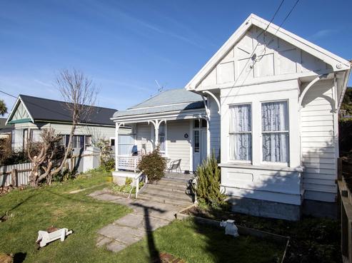 18 Spencer Street, Bluff