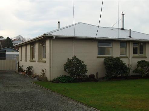 28 Leckie Street, Redruth