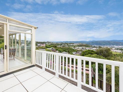 57 Acacia Avenue, Maungaraki