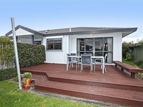 5 Palace Court, Taradale