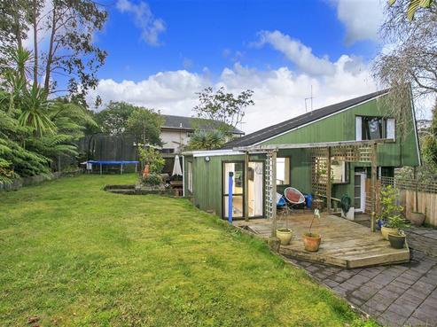 96 Oaktree Avenue, Browns Bay