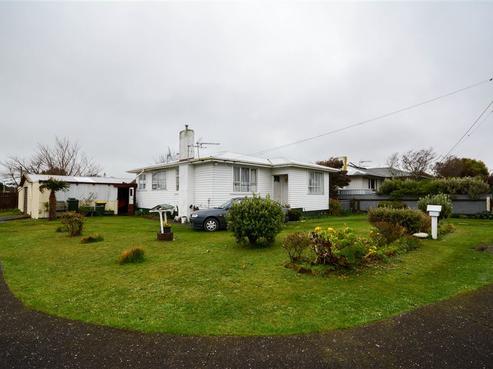 12 Iredale Road, Hawera