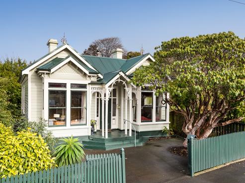 40 Pacific Street, Roslyn