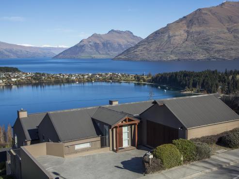 102 Hensman Road, Queenstown Central