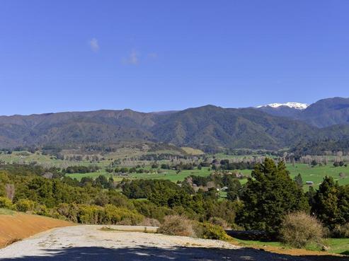 477 East Takaka Road, East Takaka