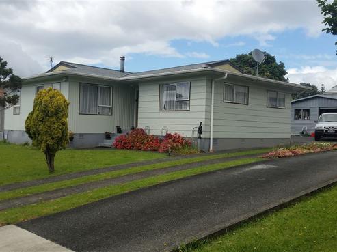 16 Heretaunga Street, Tikipunga