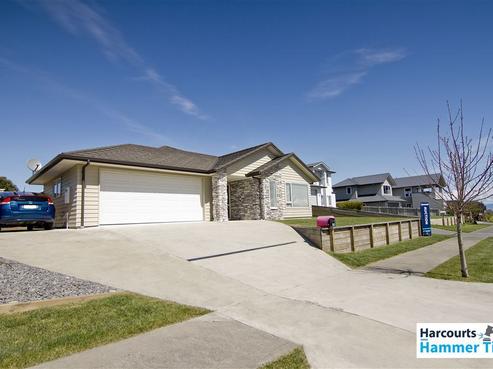 102 Victory Drive, Wharewaka