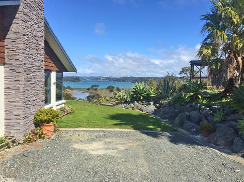 166 Miller Way, Mahurangi East
