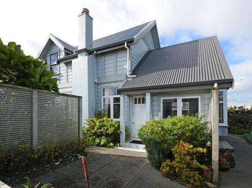 227 The Esplanade, Petone