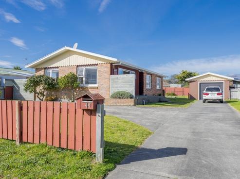 44 Michael Road, Paraparaumu Beach