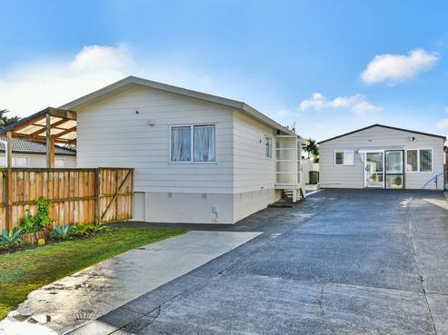 27 Penion Drive, Flat Bush