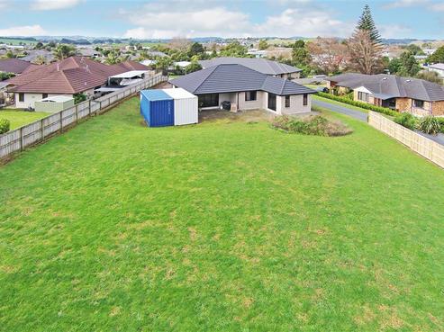 59 Lough Bourne Drive, Pukekohe